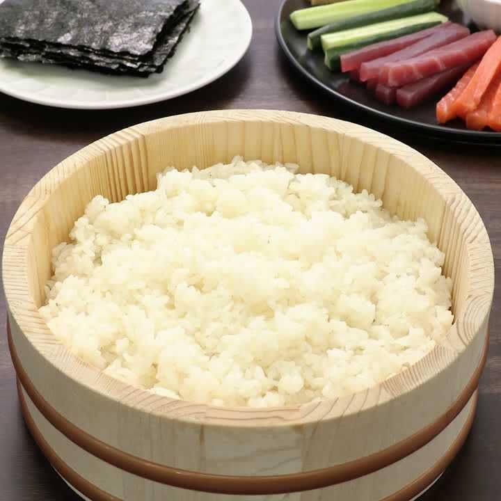 手作りすし酢で作る! 基本の酢飯のレシピ動画・作り方 | DELISH KITCHEN