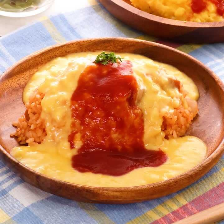 簡単レシピも豊富♪ケチャップライスのオムライスレシピ22選