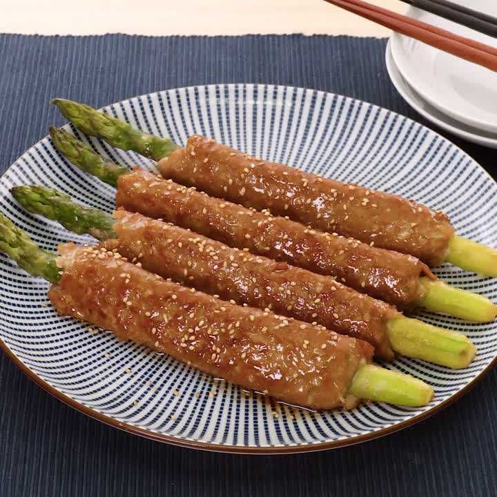 丸ごとアスパラつくね