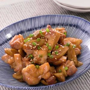 「鶏もも肉とごぼうの照り焼き」のレシピ動画
