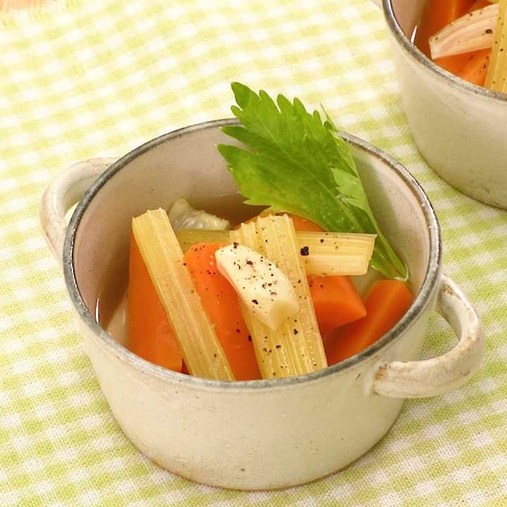 人参とセロリのビネガー煮