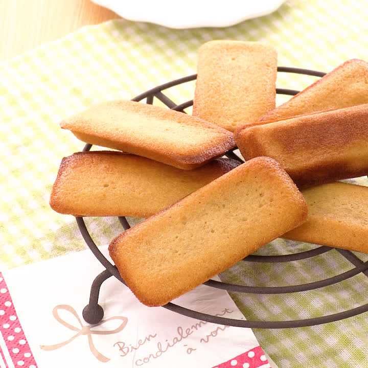 ハニージンジャーフィナンシェ