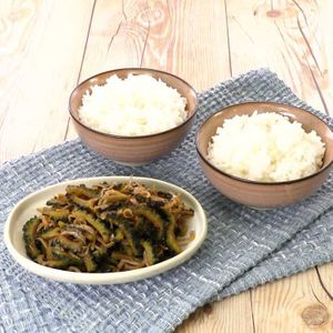 「ゴーヤーとちりめんじゃこの佃煮」のレシピ動画