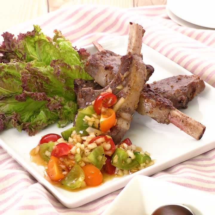 ラムチョップのフレッシュトマトソース