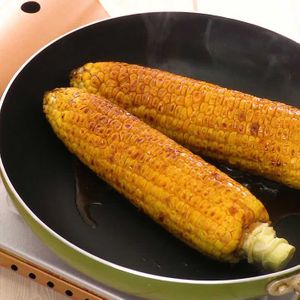 「とうもろこしの焼き方」のレシピ動画