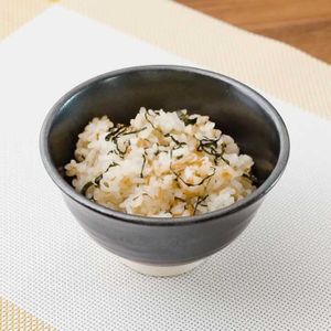 「おかかと大葉の混ぜご飯」のレシピ動画