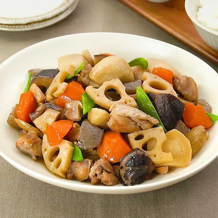 筑前煮とは 煮しめやがめ煮などとの違いも解説 Delish Kitchen