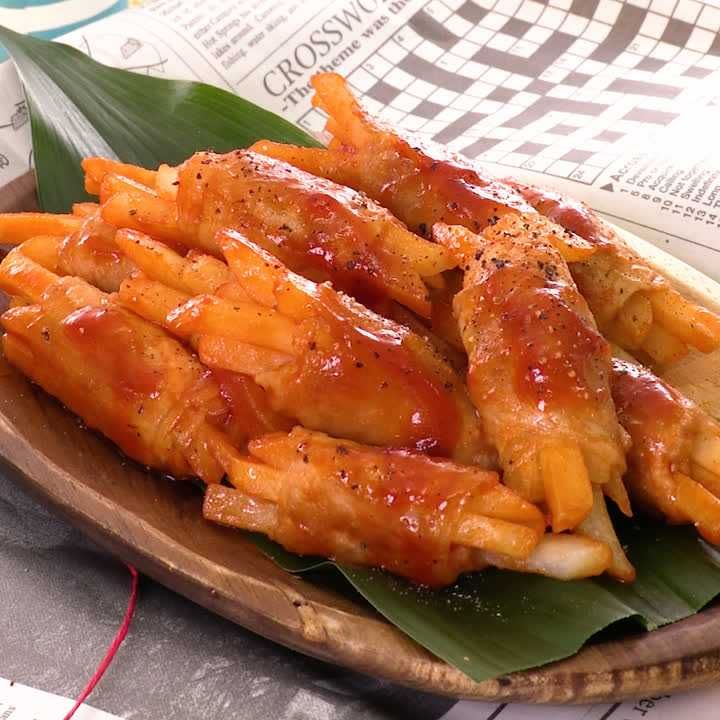 フライドポテトのケチャ照り肉巻き