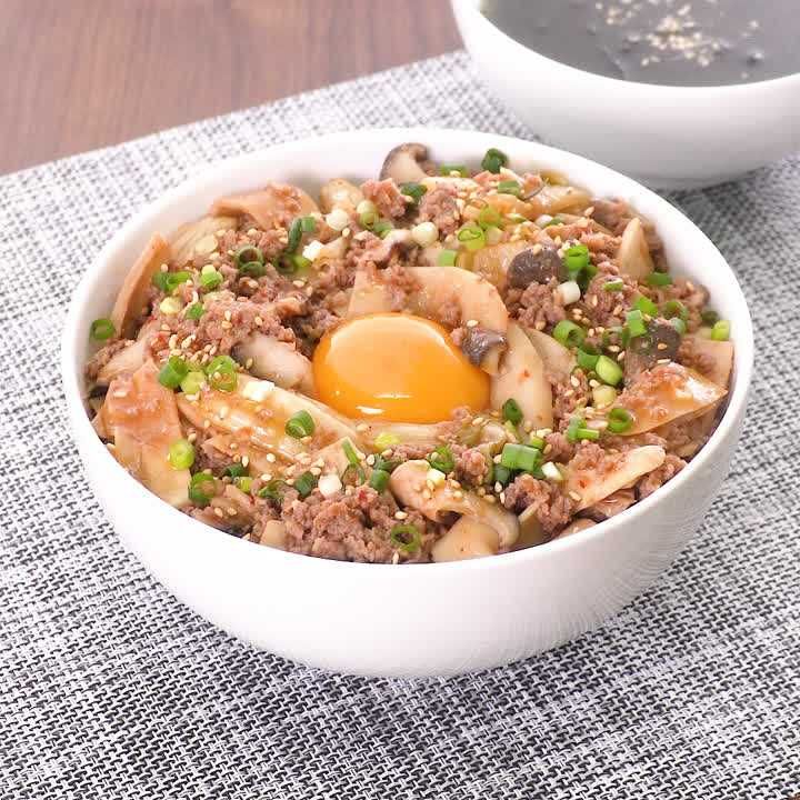 牛ひき肉のキムたま丼