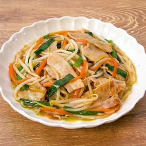 「豚バラともやしのとろみ炒め」のレシピ動画