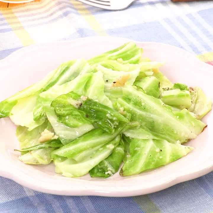 キャベツのチーズ炒め