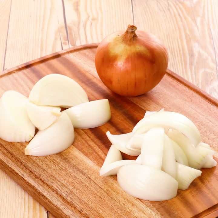 玉ねぎのくし切り