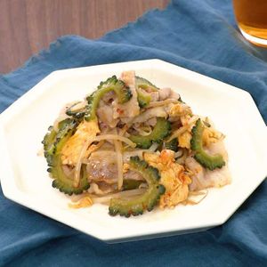 味付け簡単 ゴーヤーと卵のめんつゆ炒めのレシピ動画 作り方 Delish Kitchen