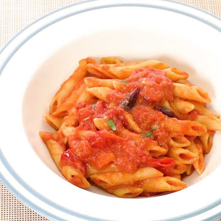 辛いトマトのペンネ