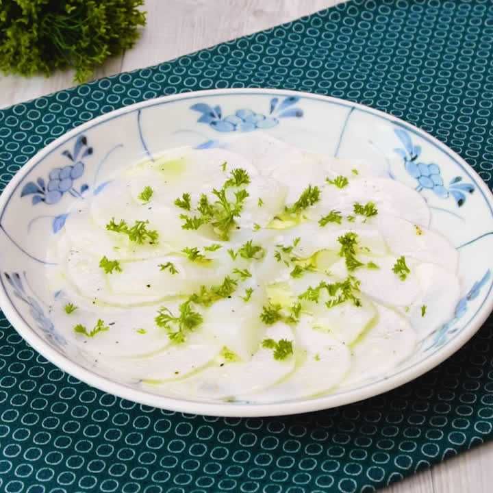 大根とイカのカルパッチョ