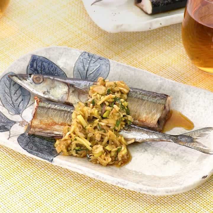 焼きサンマの香味ソースがけ