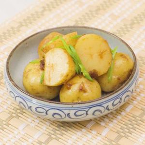 新じゃがいもの土佐煮