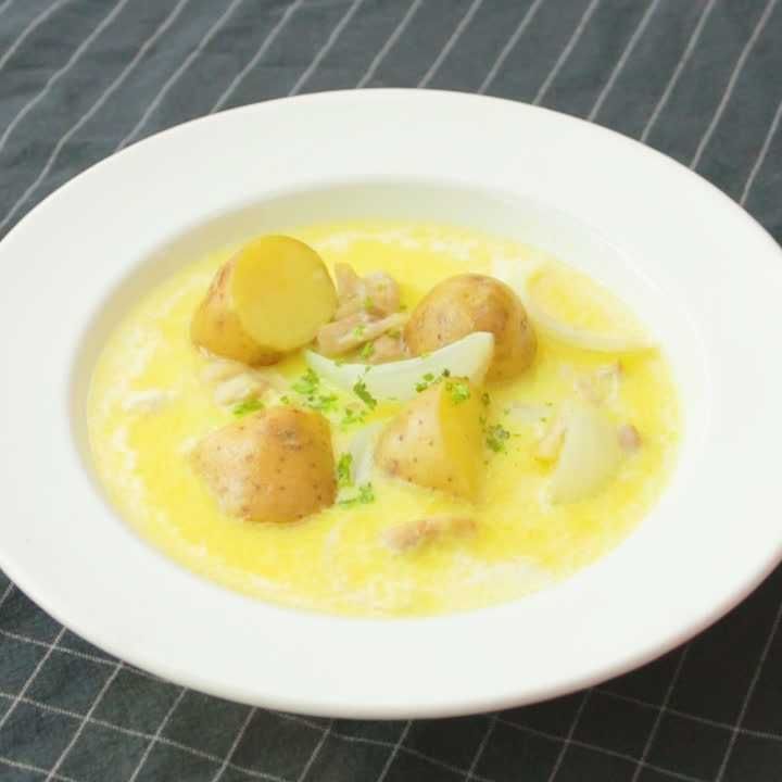 新じゃがいもとチキンの味噌クリーム煮