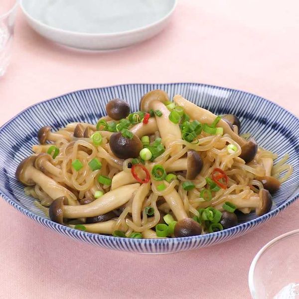 【しらたき(糸こんにゃく)の簡単レシピ】人気おかず&主食50選の人気レシピ・作り方 | デリッシュキッチン