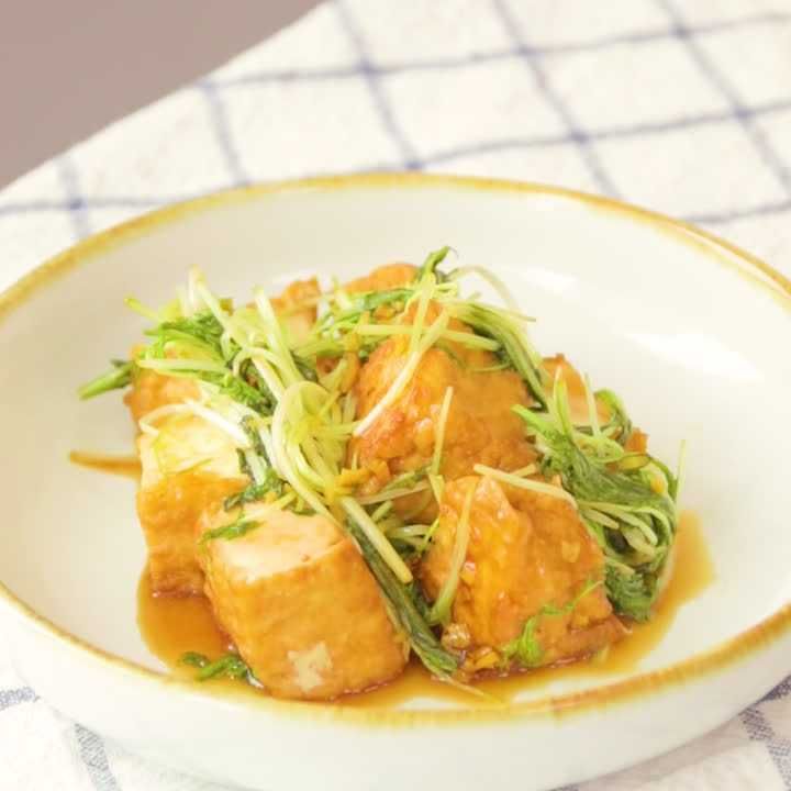水菜と厚揚げのしょうが炒め
