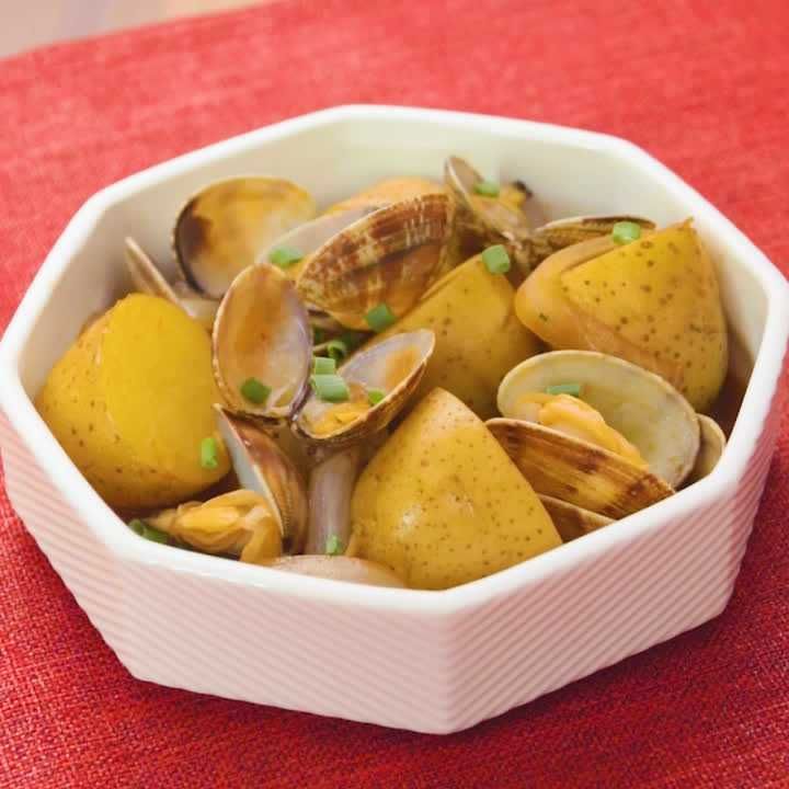 あさりとじゃがいものピリ辛煮