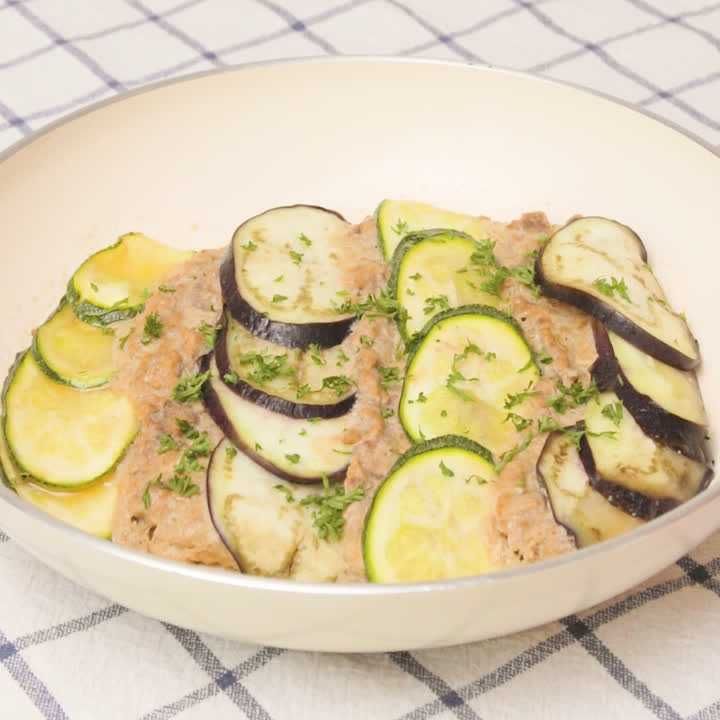 合びき肉と野菜のフライパン焼き