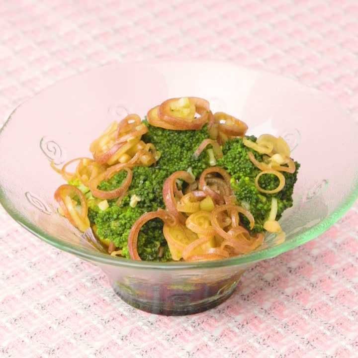 ブロッコリーとみょうがの和え物