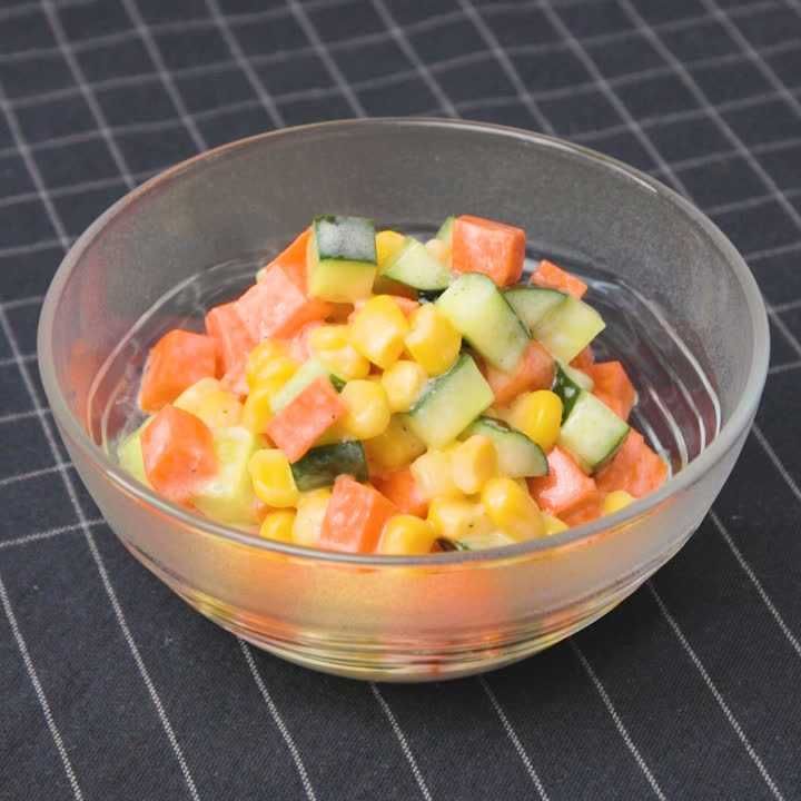 にんじんのコロコロサラダ