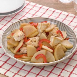 大根とメカジキのにんにく炒め