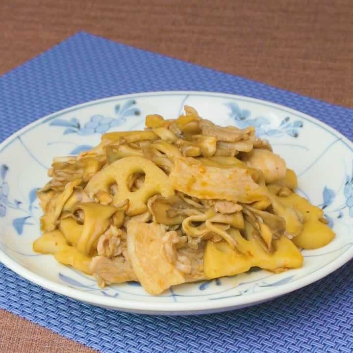 豚バラとまいたけのピリ辛炒め