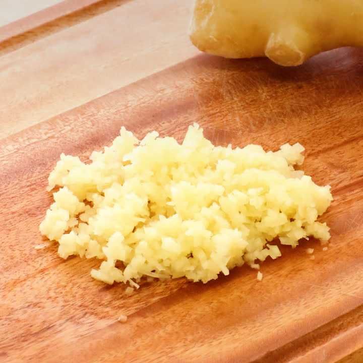 しょうがのみじん切り
