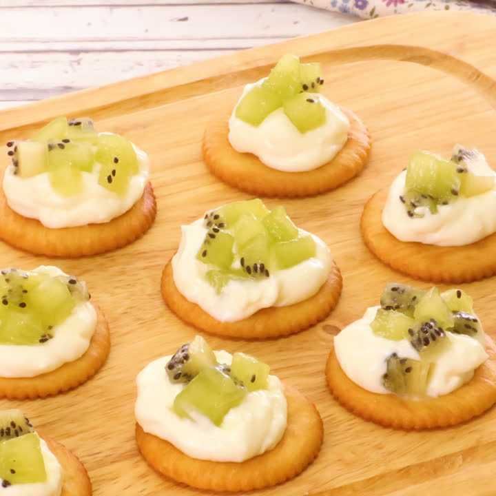 レアチーズケーキクラッカー