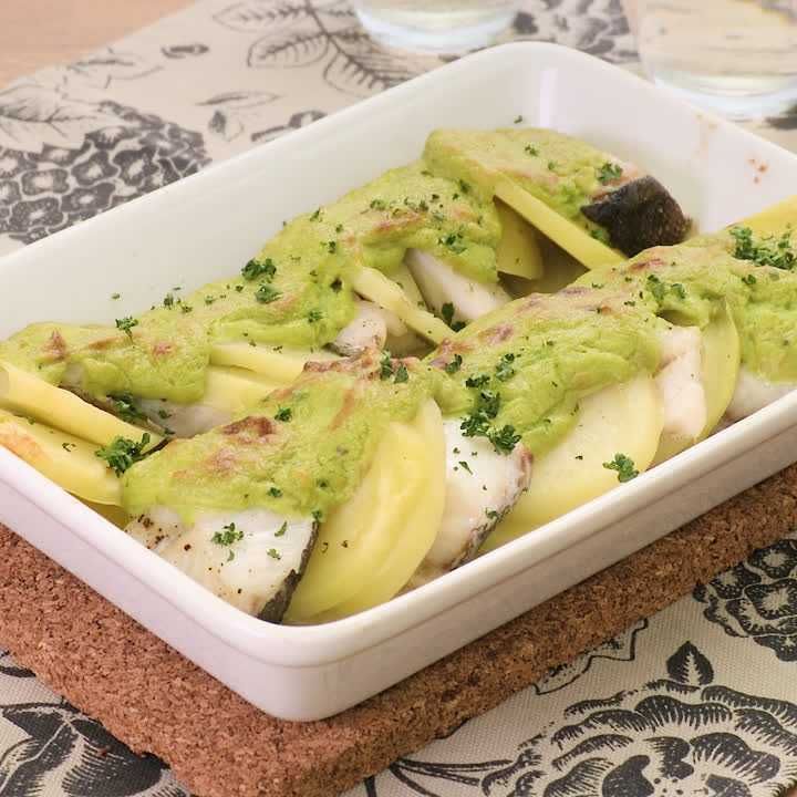 じゃがいもとタラのチーズクリーム焼き