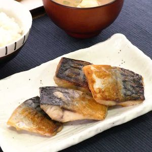 「塩サバのさっぱり焼き」のレシピ動画