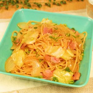 キャベツとベーコンのぽん酢パスタ