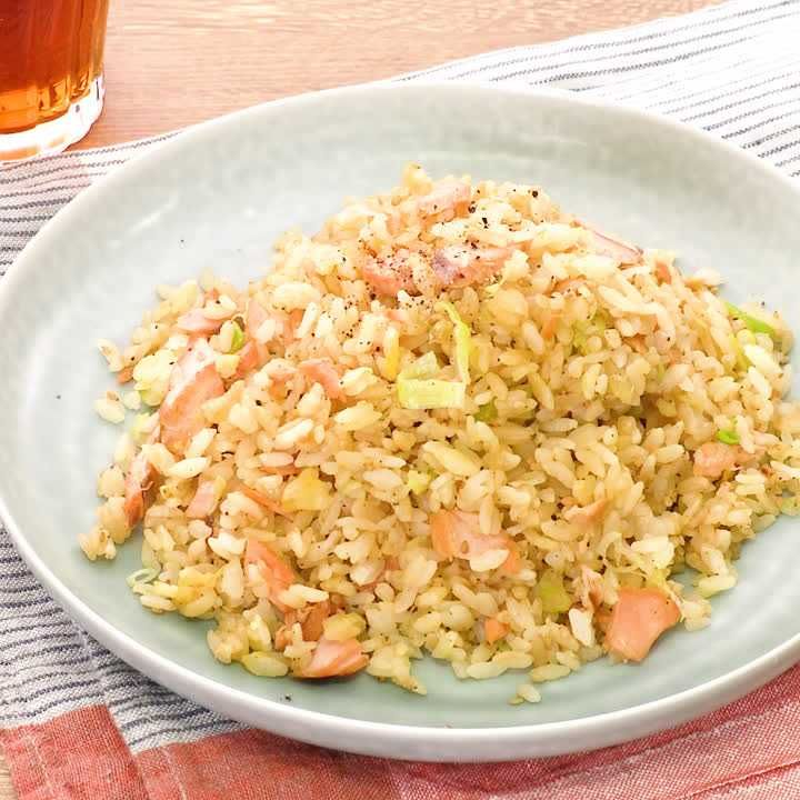 ほぐし鮭の簡単チャーハン