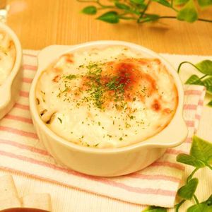 「アボカドと豆腐のグラタン」のレシピ動画