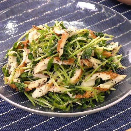食感が楽しい ちくわと豆苗の胡麻和えのレシピ動画 作り方 Delish Kitchen