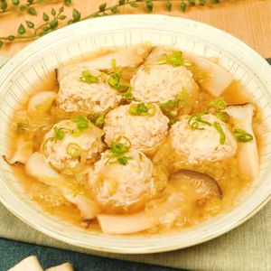 「シークヮーサー団子のスープ」のレシピ動画