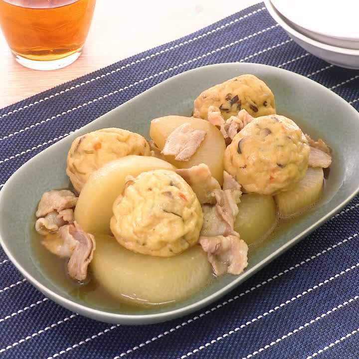 がんもどきと豚バラの煮物