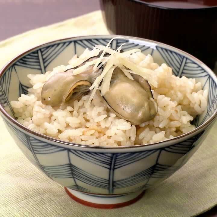 牡蠣の炊き込みごはん