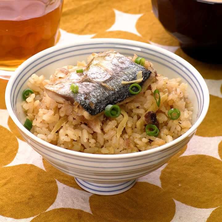 韓国風さんまの炊き込みご飯