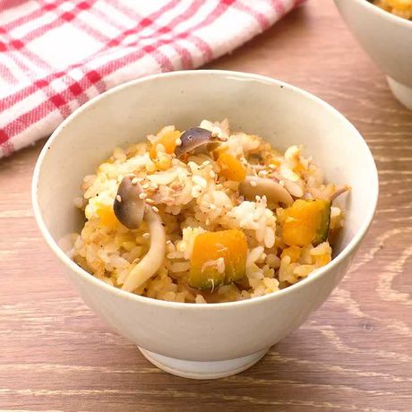 3合炊き炊飯器で かぼちゃの炊き込みご飯のレシピ動画 作り方 Delish Kitchen