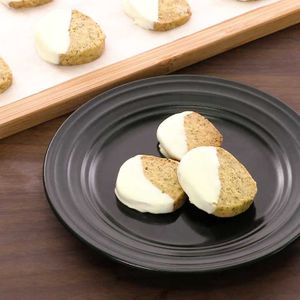 「ホワイトチョコチップのほうじ茶クッキー」のレシピ動画