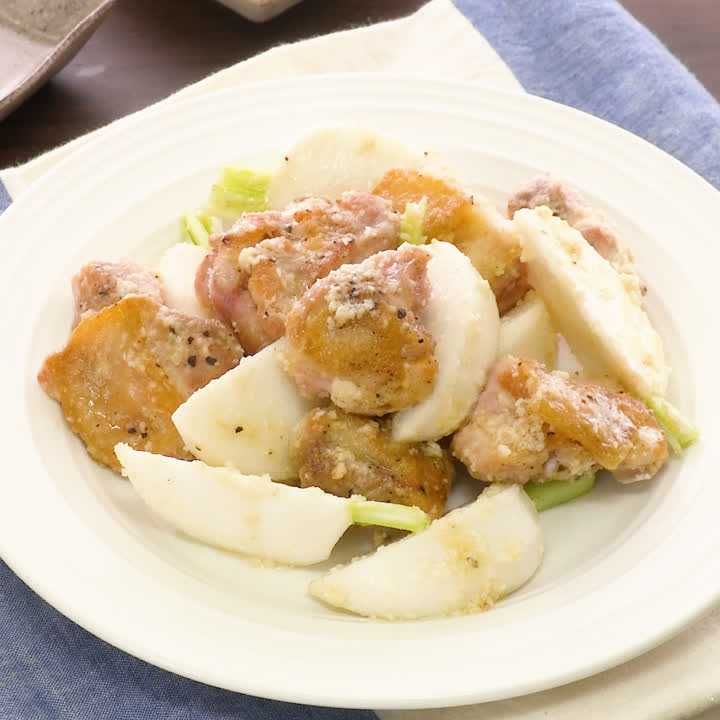 鶏もも肉とかぶのチーズあえ