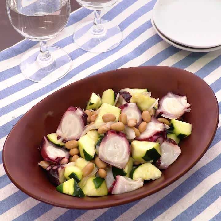たことズッキーニの豆サラダ