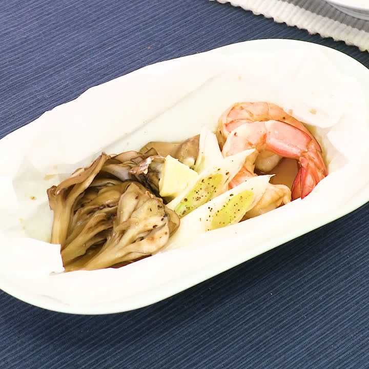 まいたけとエビのバターポン酢蒸し