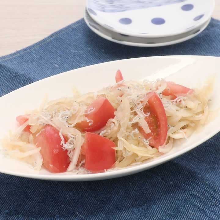 玉ねぎとじゃこのサラダ