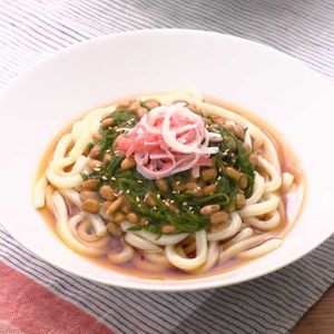 「納豆めかぶうどん」のレシピ動画