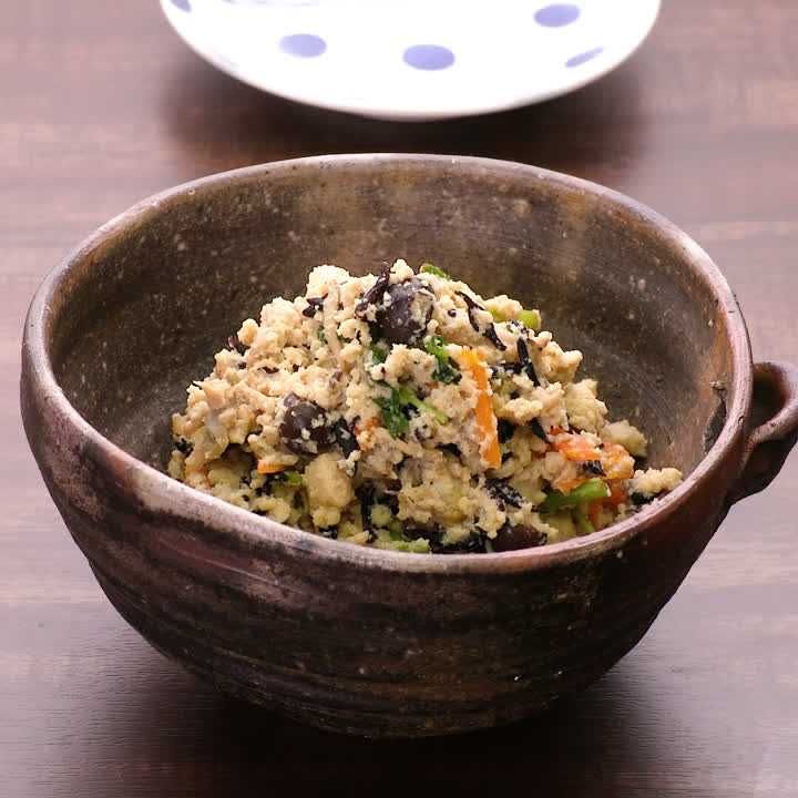 粉豆腐の定番料理 粉豆腐の炒り煮のレシピ動画 作り方 Delish Kitchen